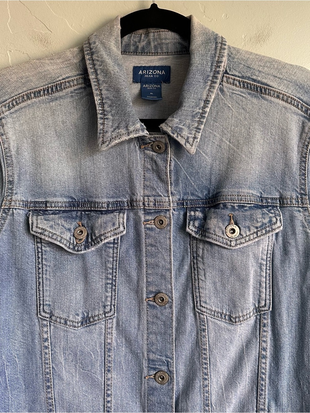 Arizona Jean Company Washed Denim Classic Jean Jacket Faded Blue Women’s XL - Picture 3 of 6